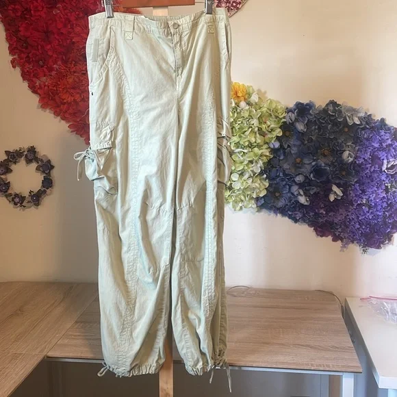 Anthropologie Tactical Utility Pants - Picture 5 of 15